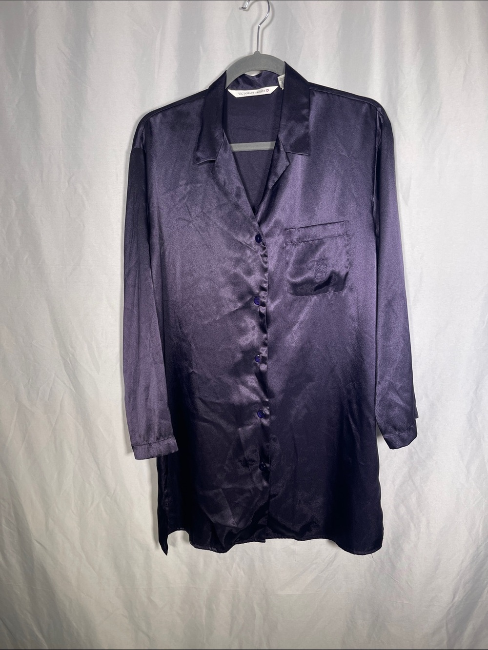 VICTORIAโS SECRET WOMENS DARK PURPLE BUTTON DOWN SLEEP SHIRT DRESS SMALL
